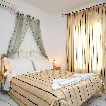 Antony Suites And Residences (Adults Only) 3* Naxos City