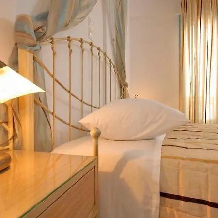 Antony Suites And Residences (Adults Only) Hotel Naxos City